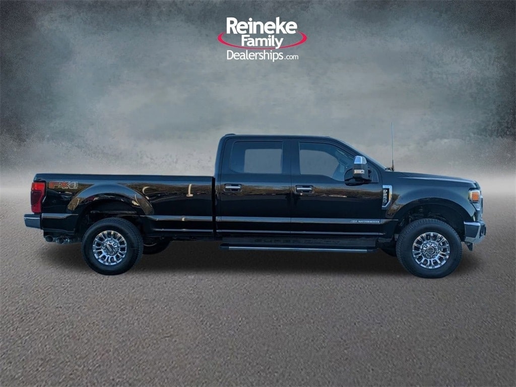 Used 2022 Ford F-250 XLT Truck Crew Cab
