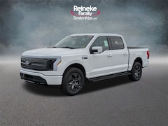 2025 Ford F-150 Lightning Lariat Truck SuperCrew Cab