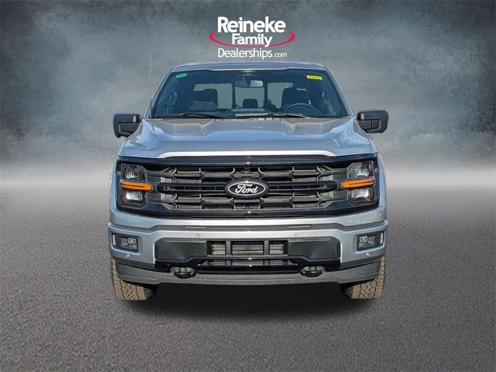 New 2025 Ford F-150 XLT Truck SuperCrew Cab