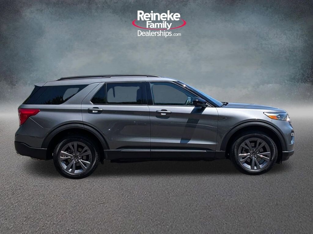 Used 2024 Ford Explorer XLT SUV