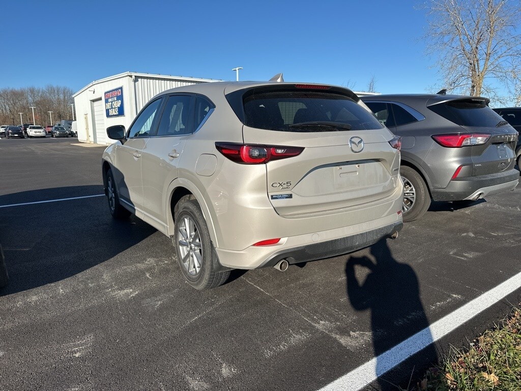 2024 Mazda CX-5 2.5 Select photo 4