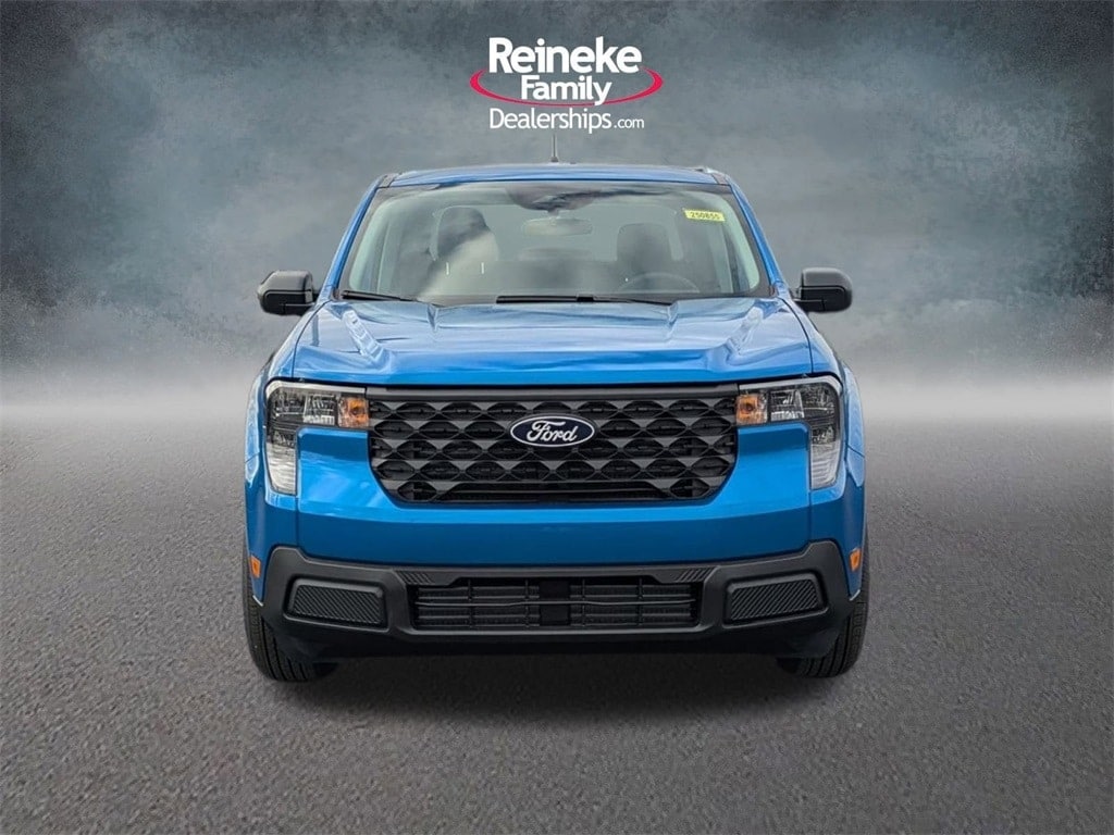 New 2025 Ford Maverick XL Truck SuperCrew