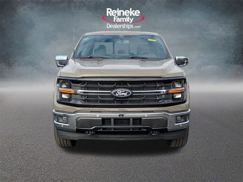 New 2025 Ford F-150 XLT Truck SuperCrew Cab