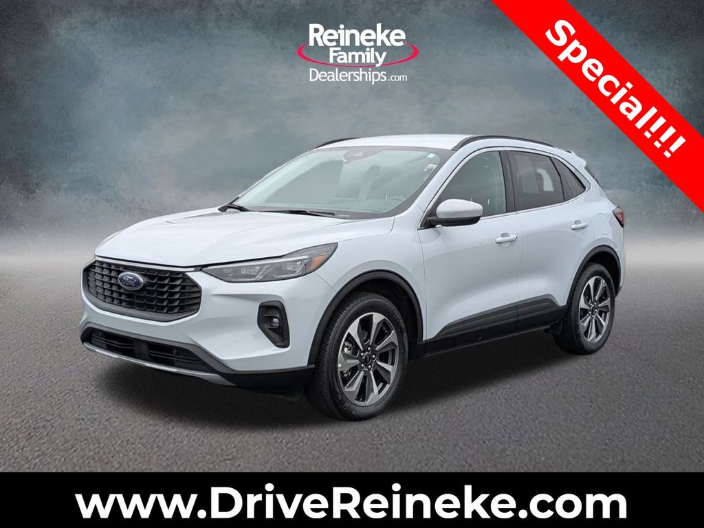 2025 Ford Escape Platinum