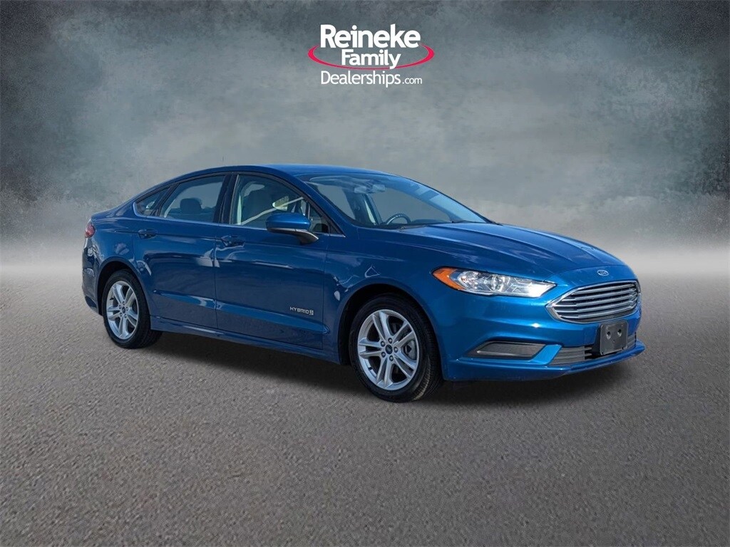 2018 Ford Fusion Hybrid S photo 2
