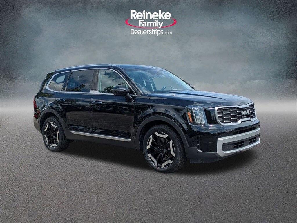 2023 Kia Telluride S photo 3