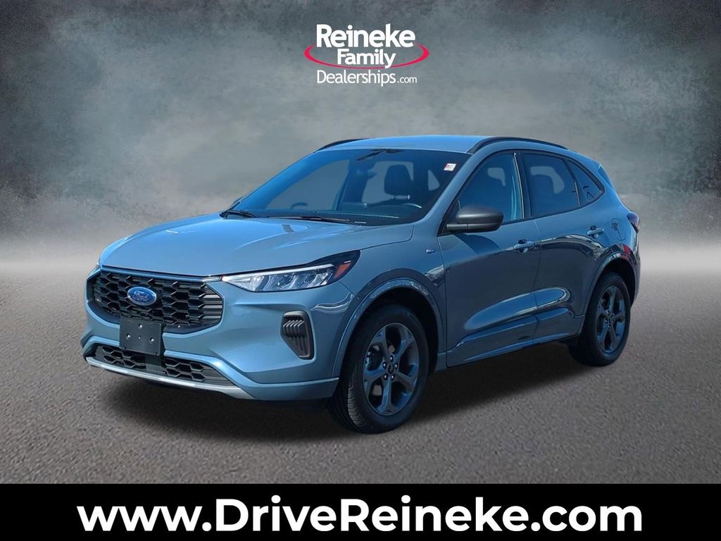 2023 Ford Escape ST-Line