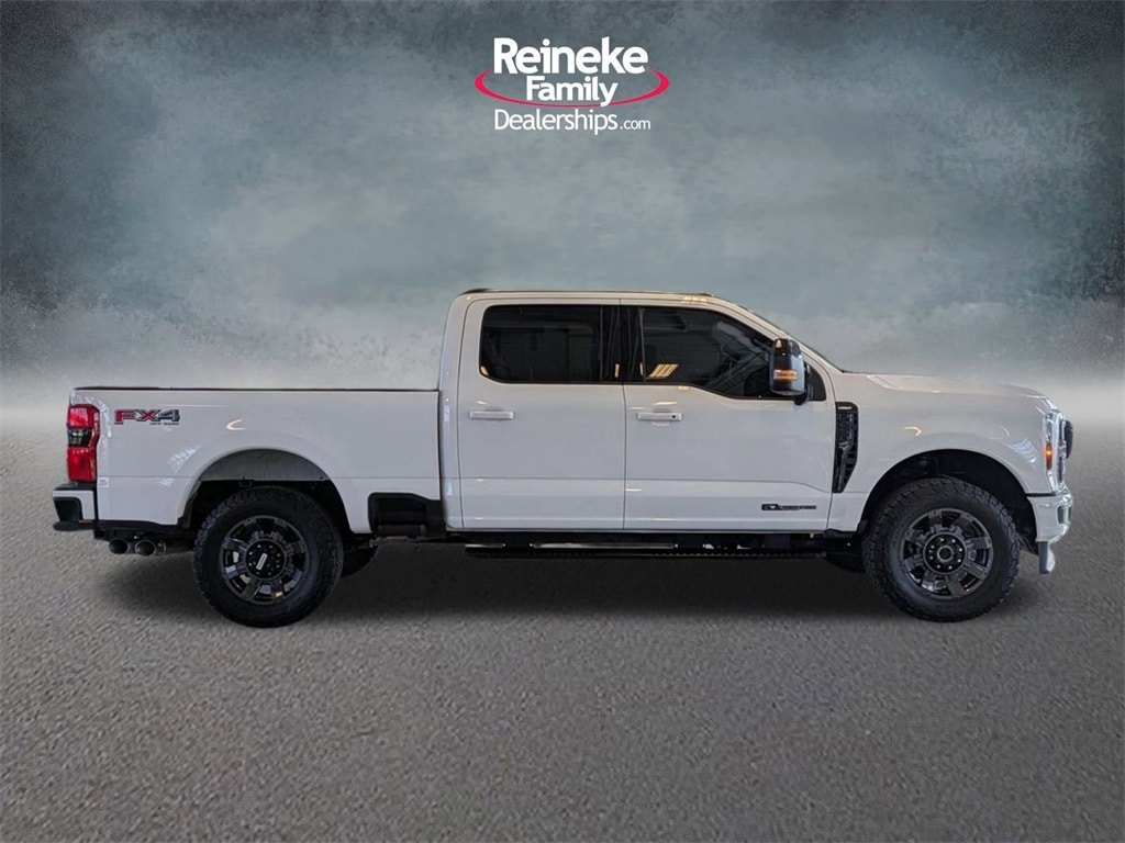 2024 Ford F-250 Lariat photo 4