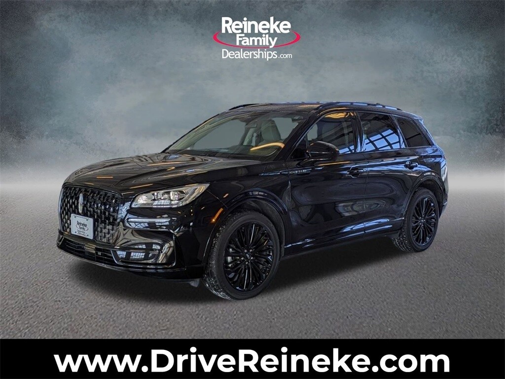 2023 Lincoln Corsair Reserve's photo