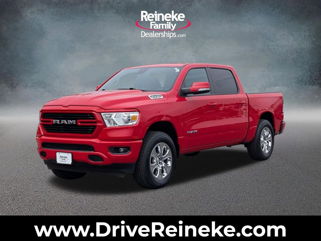 2019 RAM 1500 Big Horn/Lone Star 4x4 Crew Cab 5'7's photo