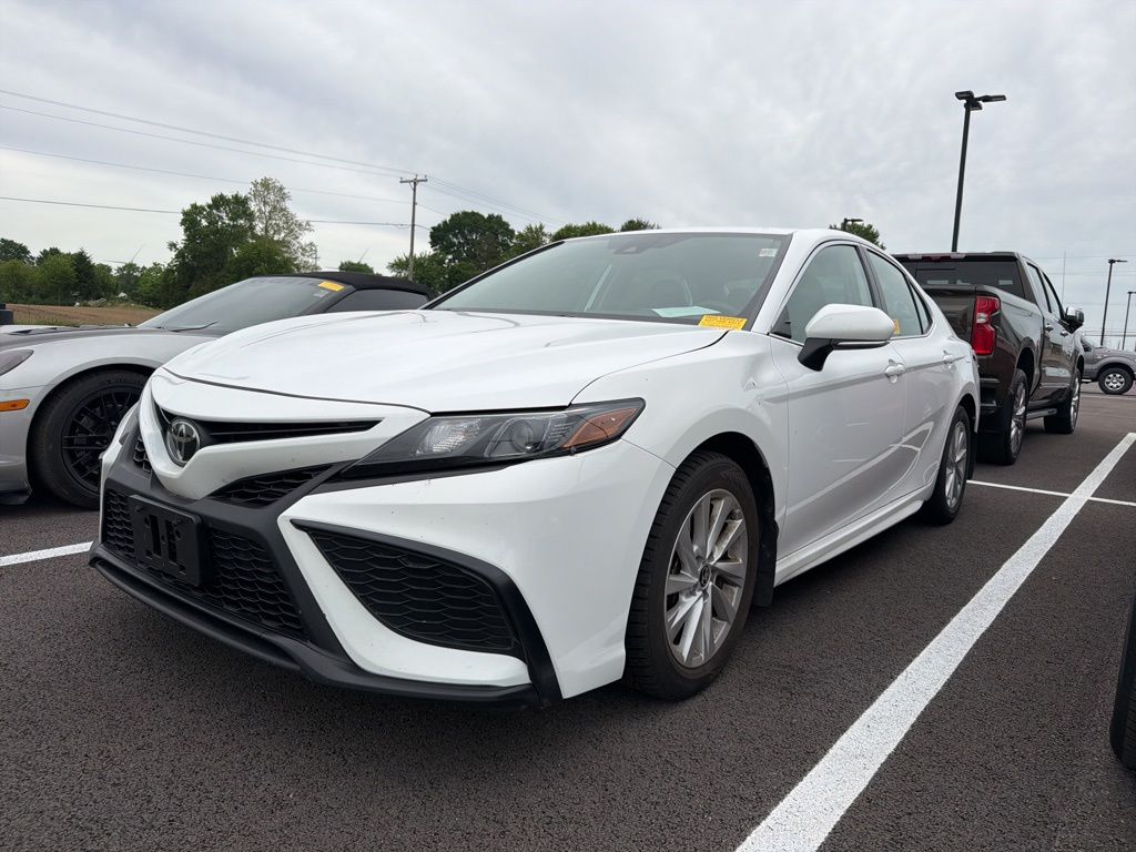 2024 Toyota Camry's photo
