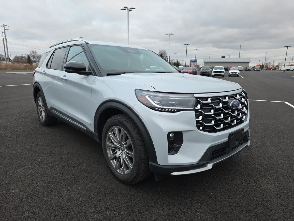 Used 2025 Ford Explorer Platinum SUV