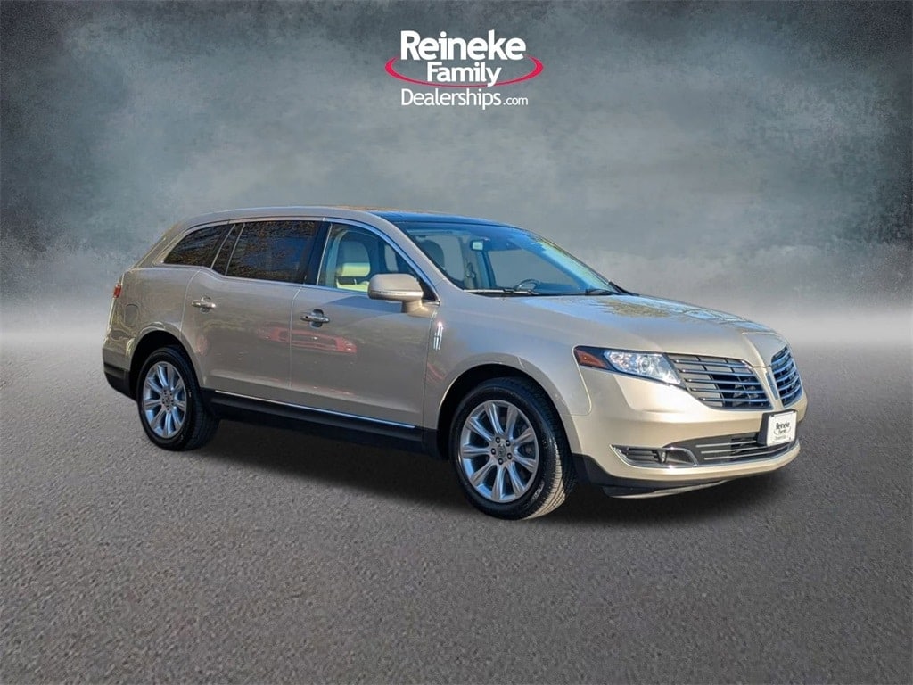 Used 2017 Lincoln MKT Base SUV