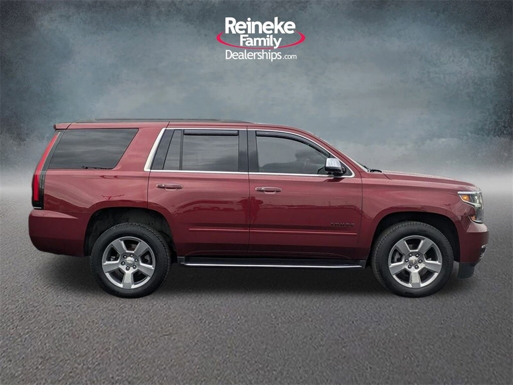 2019 Chevrolet Tahoe Premier photo 3