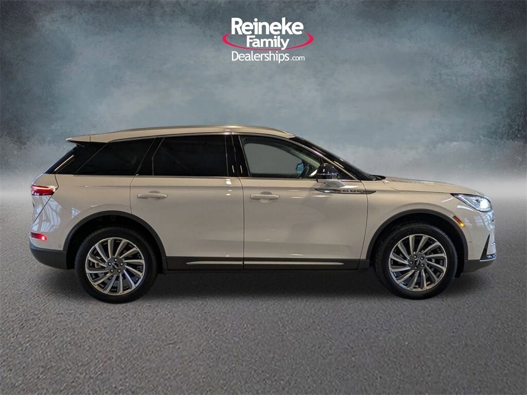 2024 Lincoln Corsair Reserve photo 4