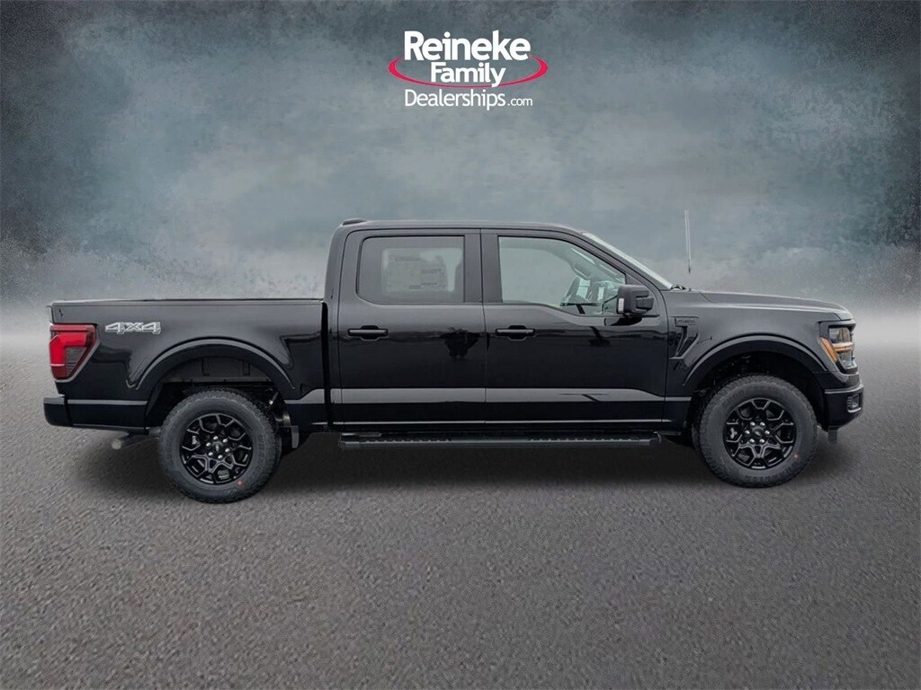 New 2025 Ford F-150 XLT Truck SuperCrew Cab