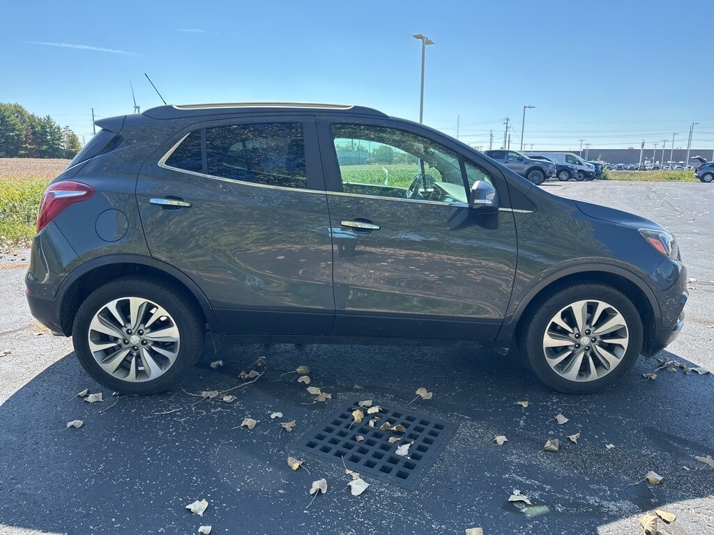 2017 Buick Encore Preferred photo 4