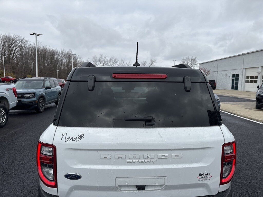 2023 Ford Bronco Sport Outer Banks photo 4