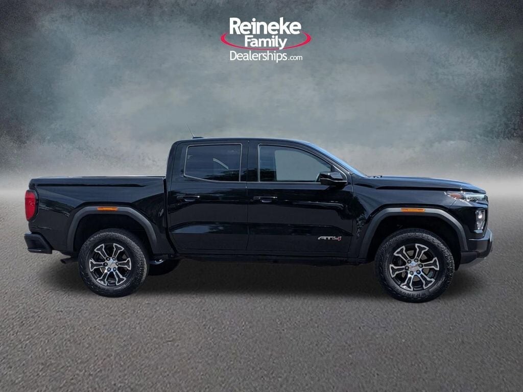 Used 2025 GMC Canyon AT4 Truck Crew Cab