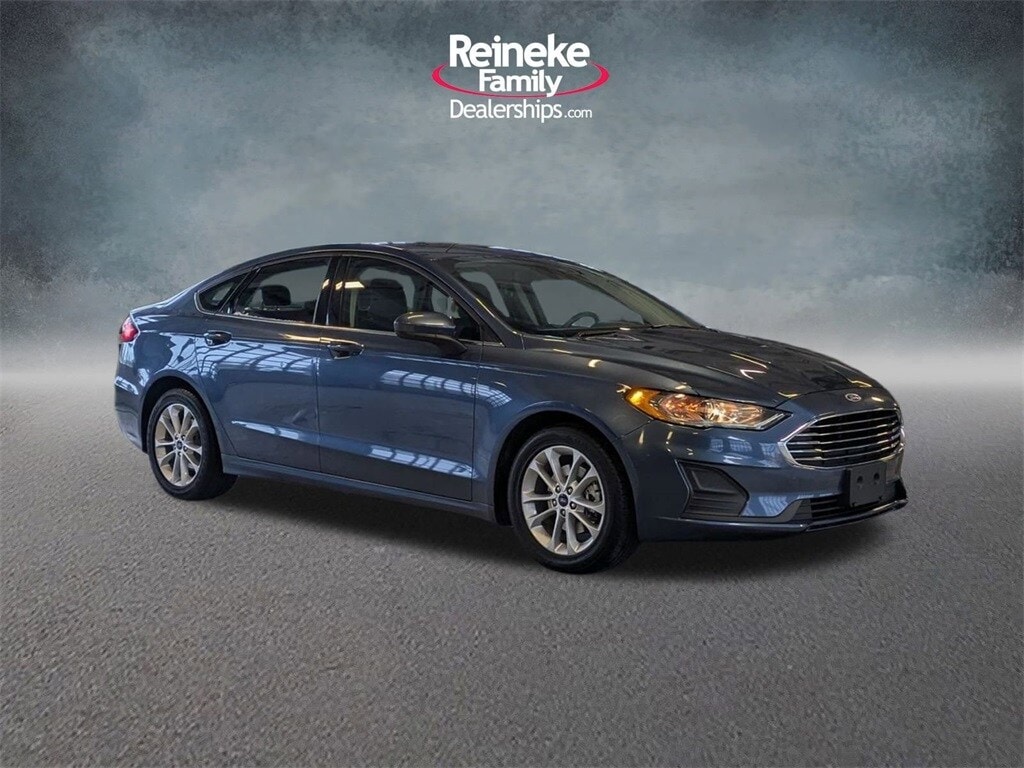 Used 2019 Ford Fusion SE Sedan