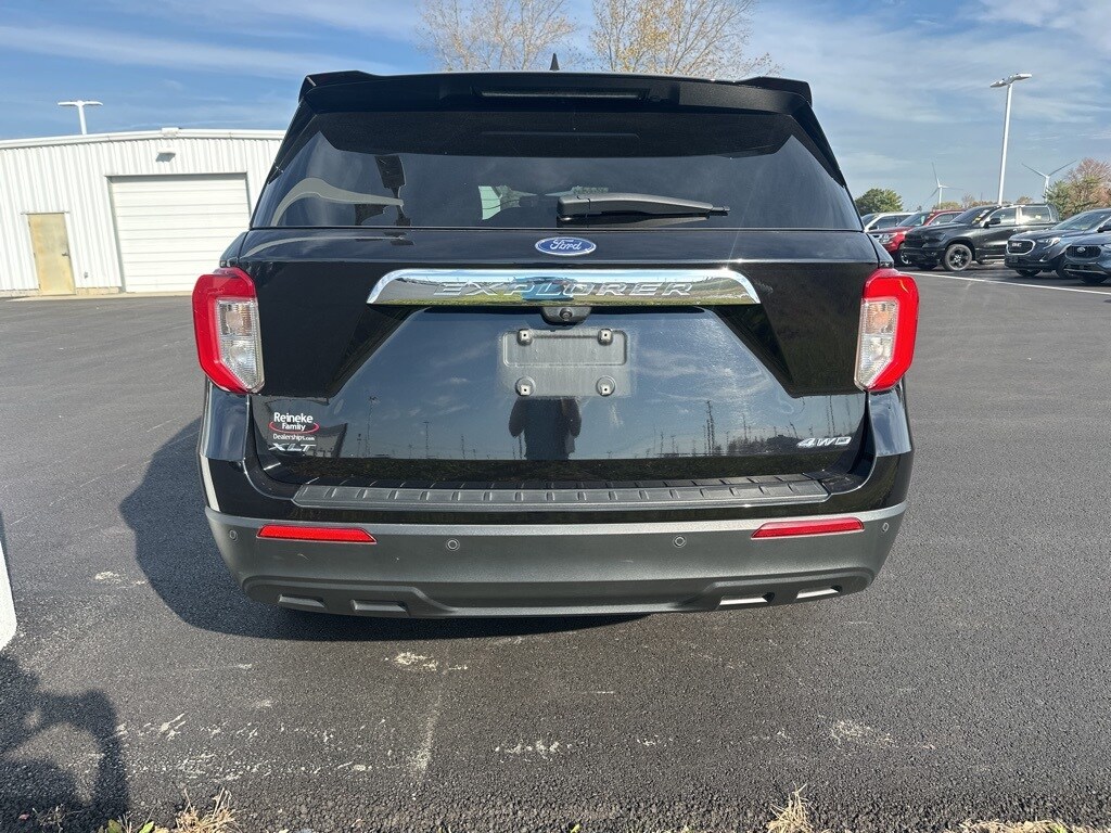 2022 Ford Explorer XLT photo 4