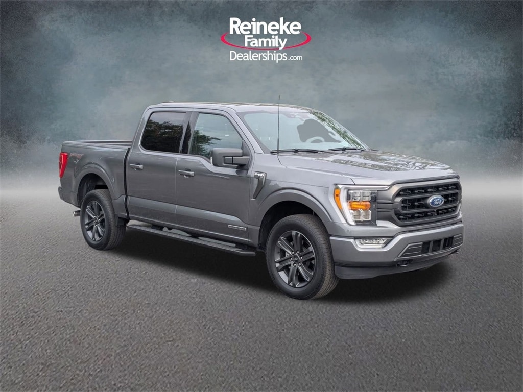 2023 Ford F-150 XLT photo 3