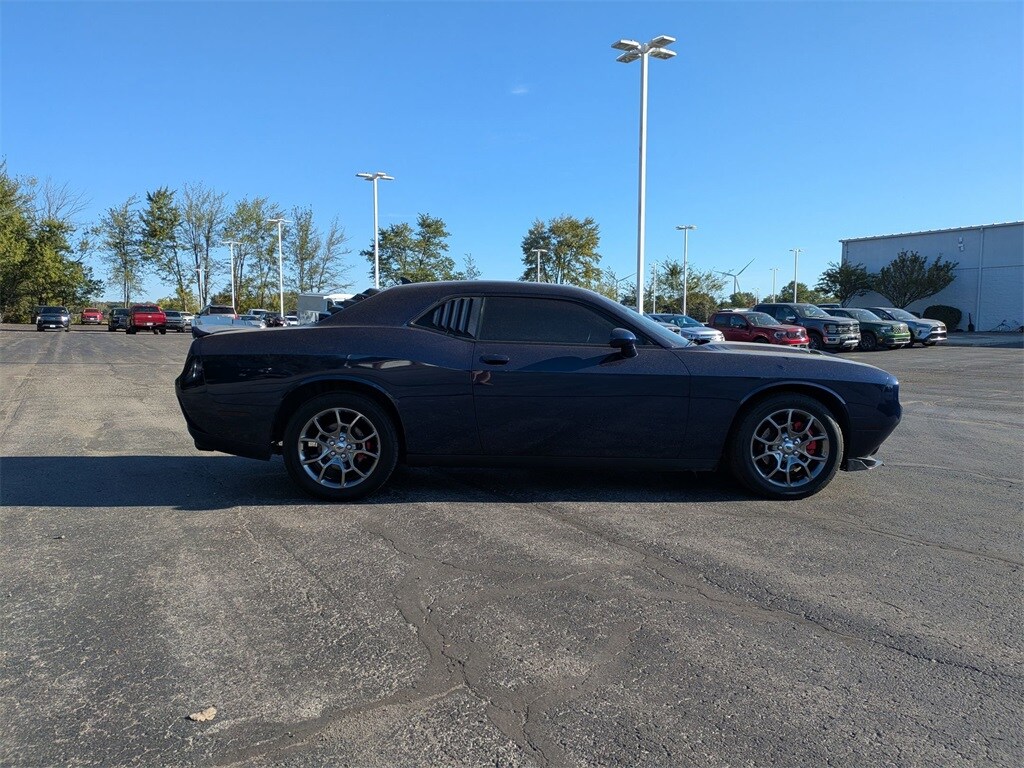 2017 Dodge Challenger GT photo 3