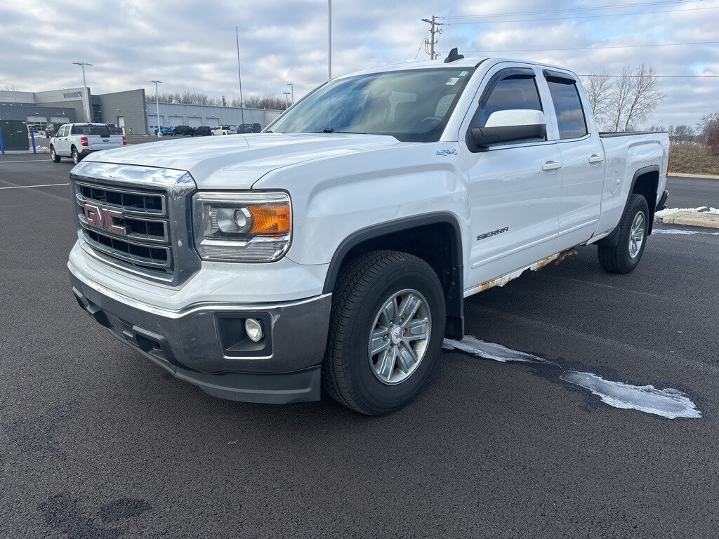 2015 GMC Sierra 1500 SLE's photo