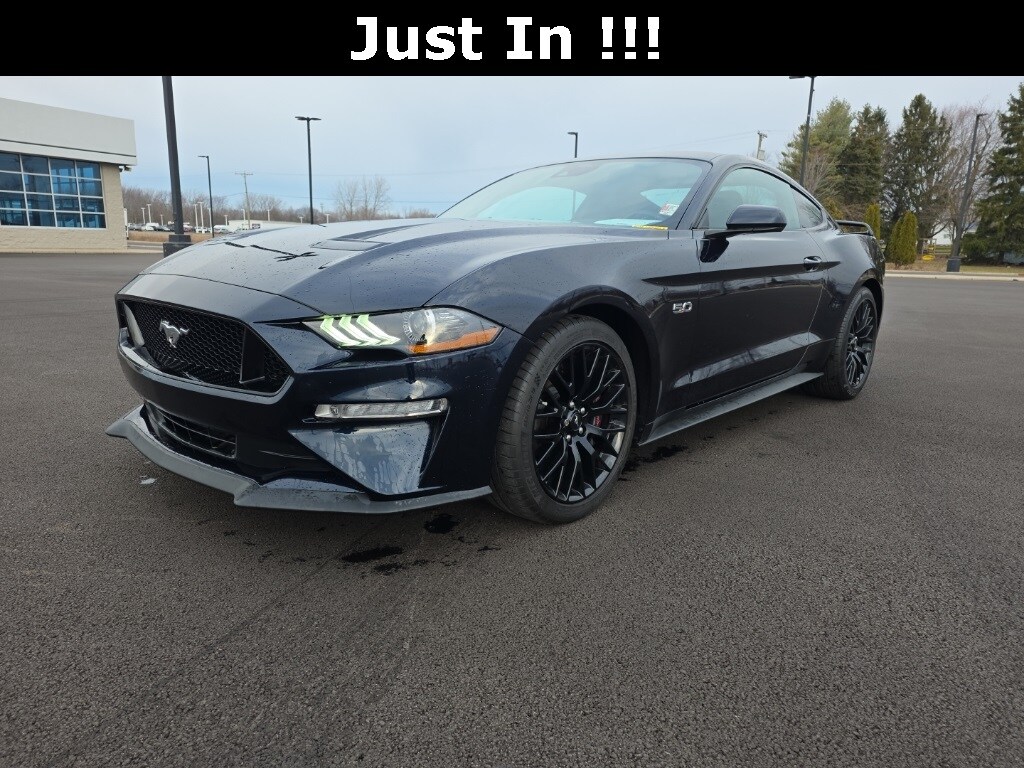 2021 Ford Mustang Base's photo