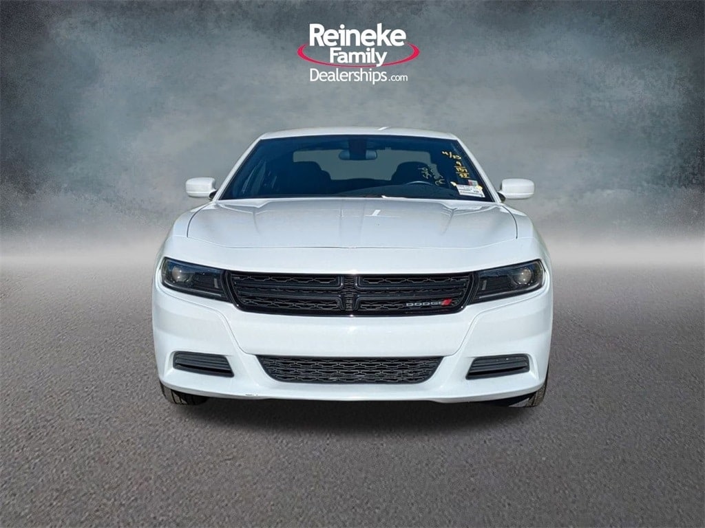Used 2022 Dodge Charger SXT with VIN 2C3CDXBG5NH261345 for sale in Findlay, OH