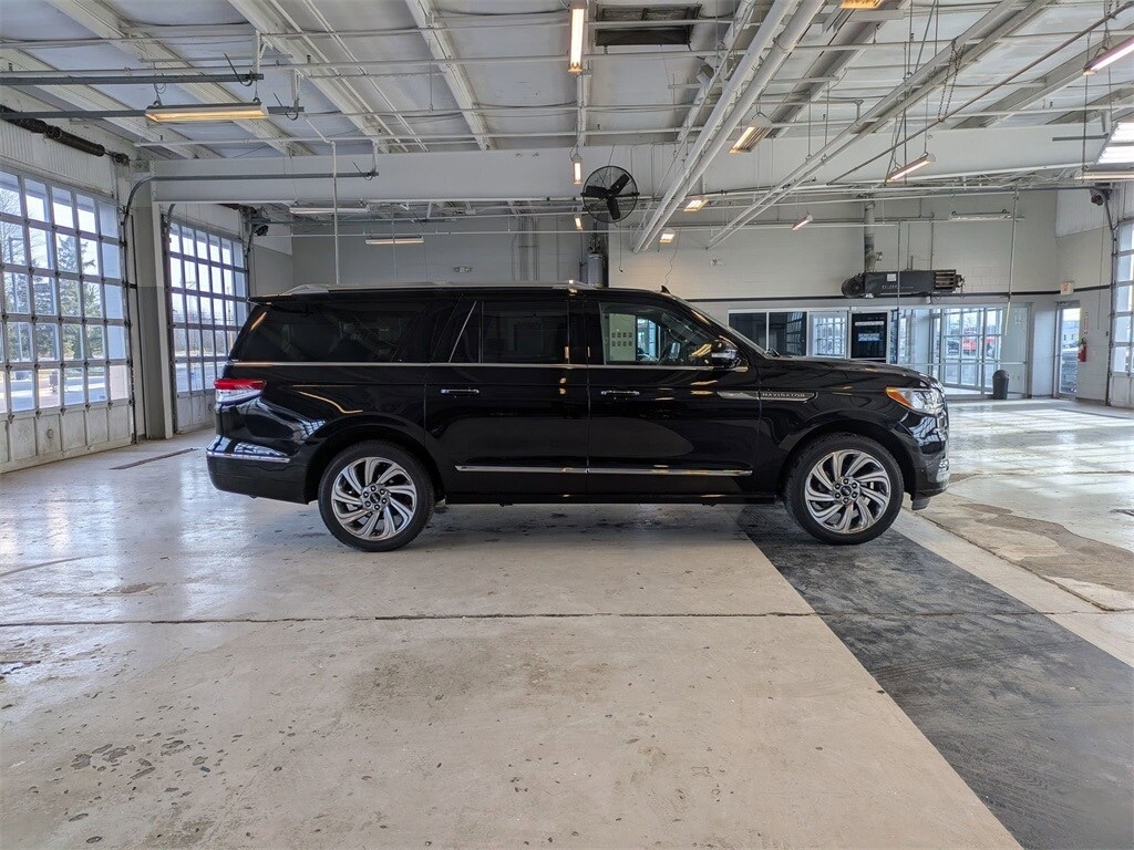 Used 2022 Lincoln Navigator Reserve SUV