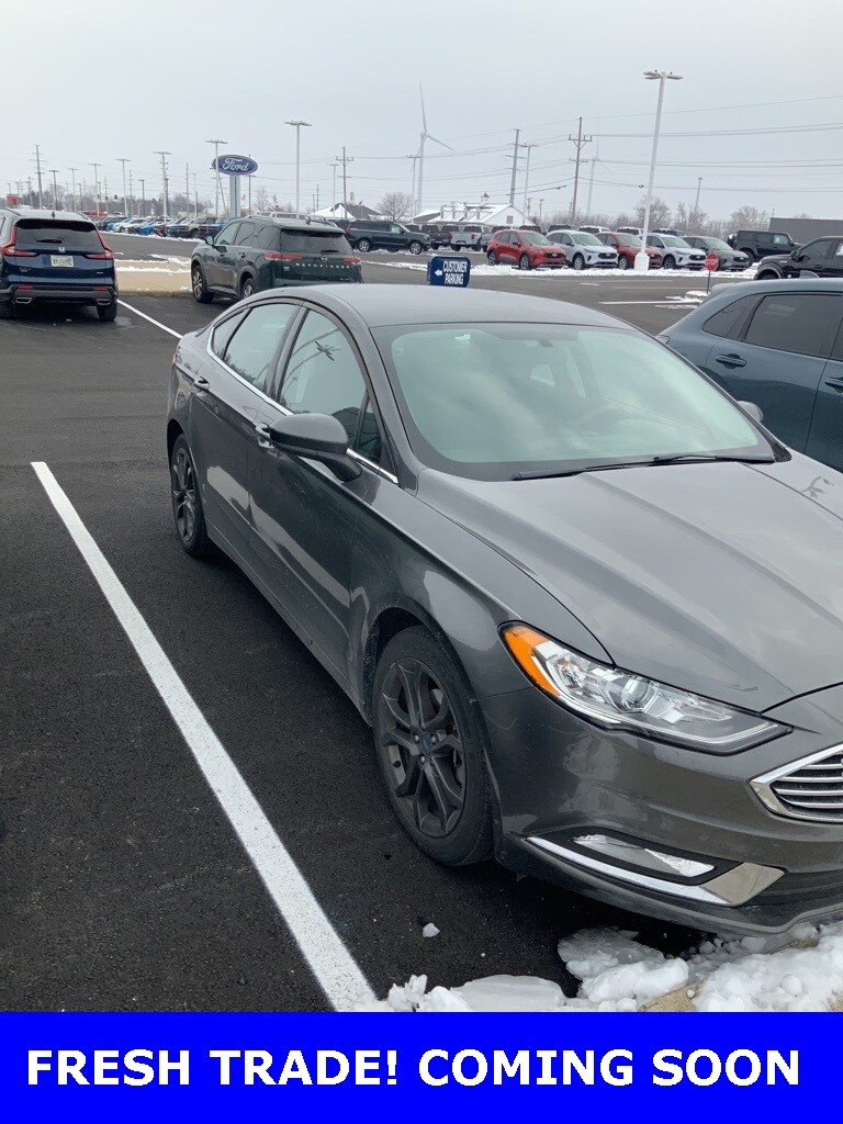 2018 Ford Fusion S's photo