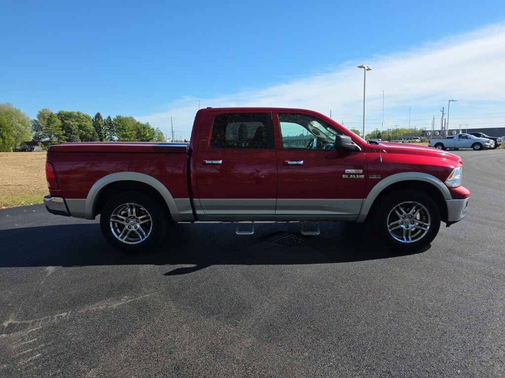 2009 Dodge Ram Laramie photo 3