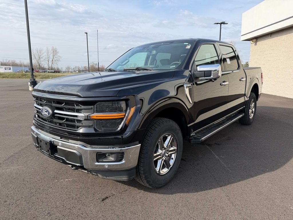 Used 2025 Ford F-150 XLT Truck SuperCrew Cab