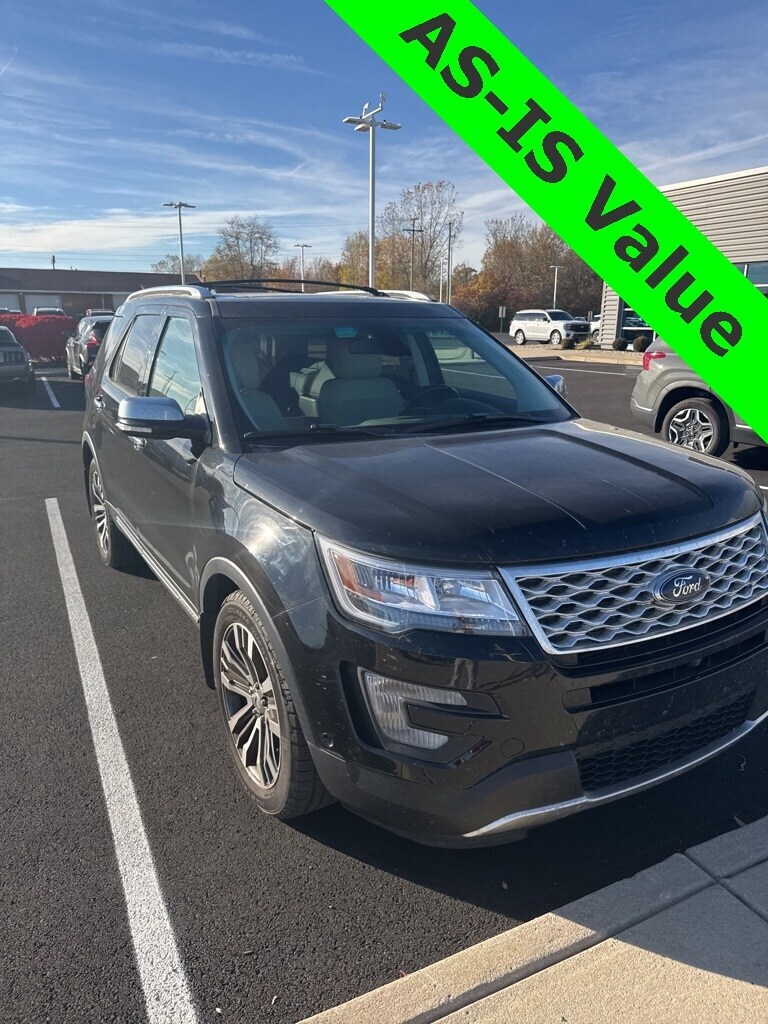 2016 Ford Explorer Platinum photo 2