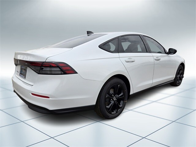 2025 Honda Accord SE photo 4
