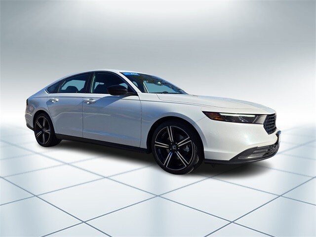 2024 Honda Accord Hybrid Sport photo 2