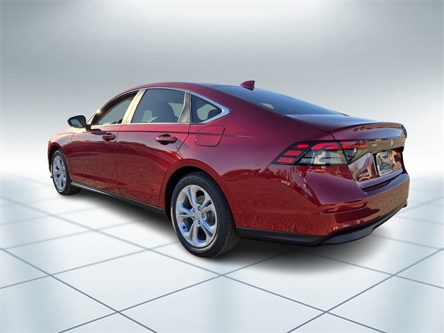 2025 Honda Accord LX photo 3