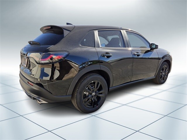 2026 Honda HR-V Sport photo 4