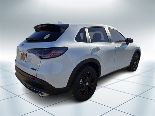 2026 Honda HR-V Sport photo 4