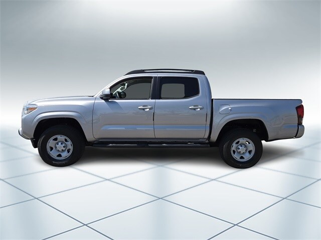 2021 Toyota Tacoma SR photo 2