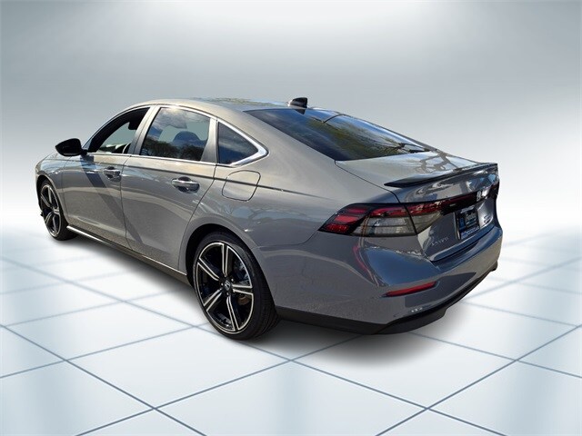 2025 Honda Accord Hybrid Sport photo 3