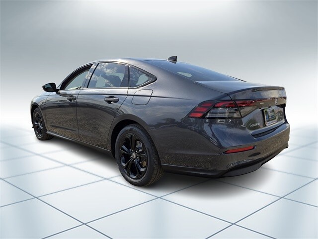 2025 Honda Accord SE photo 3