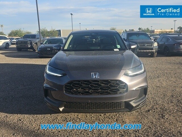 2026 Honda HR-V LX photo 2