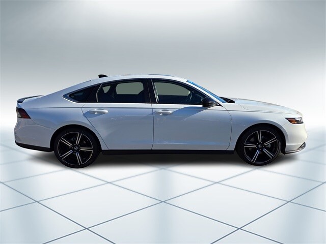 2024 Honda Accord Hybrid Sport photo 3