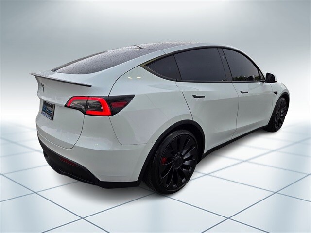 2023 Tesla Model Y Performance photo 4