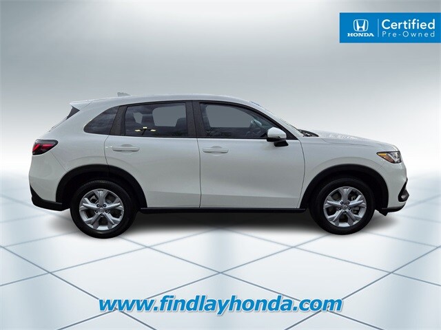 2025 Honda HR-V LX photo 3