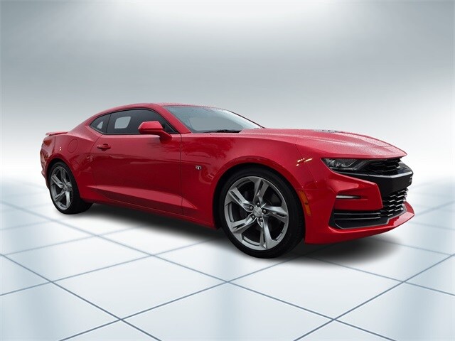 2019 Chevrolet Camaro 2SS photo 2