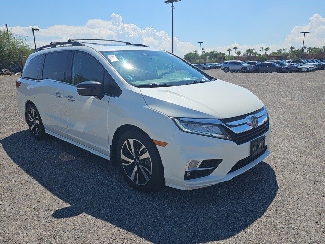 2018 Honda Odyssey Elite photo 3