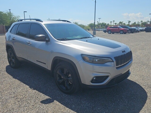 2020 Jeep Cherokee Altitude photo 2